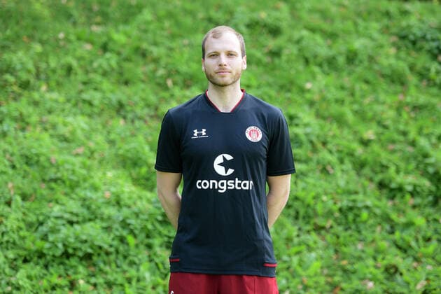 Physiotherapist Niklas Hennecke St Pauli 17 08 20, Hamburg, Media Day, FC St Pauli, football, GER, season 2020 2021, 2 Bundesliga, team photo appointment, portrait appointment Witters Pool via Thorsten Baering Poolfoto ,EDITORIAL USE ONLY