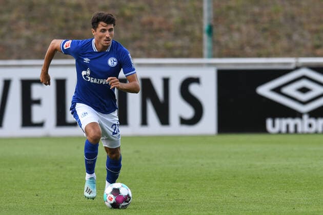 Alessandro Schoepf Schalke 04 18 08 2020, Football, Test match, Schalke 04 vs KFC Uerdingen DFL REGULATIONS PROHIBIT ANY USE OF PHOTOGRAPHS AS IMAGE SEQUENCES AND OR QUASI VIDEO 18 08 2020, Football, Test match, Schalke 04 vs KFC Uerdingen Gelsenkirchen Copyright: xThomasxThienelx Eibner-Pressefotox EP_ttl
