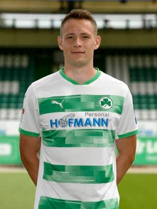 SpVgg Spielvereinigung Greuther Fürth cloverleaf season 2020 2021 Photo session portrait appointment Paul Jäckel Jaeckel 23, SpVgg Greuther Fürth single photo single photo portrait portrait head photo