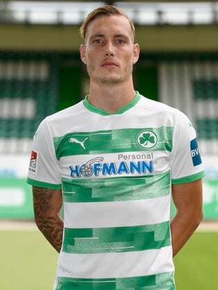 SpVgg Spielvereinigung Greuther Fürth Cloverleaf Season 2020 2021 Photo session Portrait appointment David Room 22, SpVgg Greuther Fürth single picture single photo portrait portrait head picture