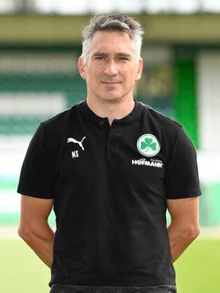 SpVgg Spielvereinigung Greuther Fürth Cloverleaf Season 2020 2021 Photo opportunity portrait appointment Michael Schleinkofer athletics coach SpVgg Greuther Fürth single photo portrait portrait head photo