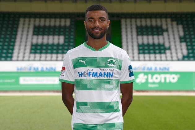 SpVgg Spielvereinigung Greuther Fürth cloverleaf season 2020 2021 Photo session portrait appointment Timothy Tillman 21, SpVgg Greuther Fürth single photo single photo portrait portrait head photo