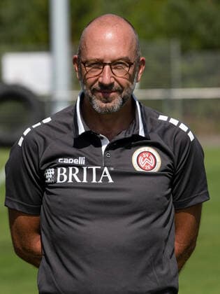 19 08 2020, xjhx, Football 3 Liga, SV Wehen Wiesbaden Photo session season 2020 21 emspor, PortraÌˆttermin 2020 2021, Dr Achim Bitschnau Team doctor Wiesbaden