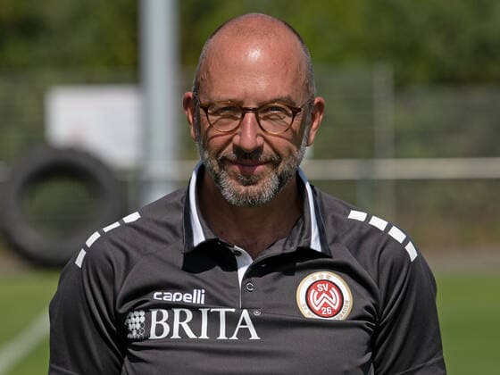 19 08 2020, xjhx, Football 3 Liga, SV Wehen Wiesbaden Photo session season 2020 21 emspor, PortraÌˆttermin 2020 2021, Dr Achim Bitschnau Team doctor Wiesbaden