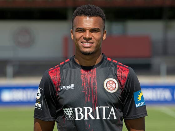 19 08 2020, xjhx, Football 3 Liga, SV Wehen Wiesbaden Photo session season 2020 21 emspor, PortraÌˆttermin 2020 2021, Marvin Ajani Wiesbaden