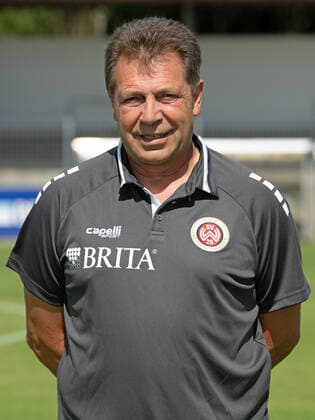 19 08 2020, xjhx, Football 3 Liga, SV Wehen Wiesbaden Photo session season 2020 21 emspor, PortraÌˆttermin 2020 2021, Gerhard Eckel Supervisor Wiesbaden