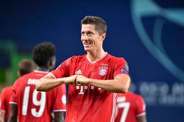 Football Champions League Semifinal Olympique Lyon Bayern Muenchen Cheers Robert LEWANDOWSKI M Football Champions League Semifinal, Olympique Lyon FC Bayern Muenchen M , on 19 08 2020 at the Estadio Jose Alvalade in Lisbon Portugal PHOTO Frank Hoermann SVEN SIMON Pool NO use of any use photographs as image sequences and or quasi video Editorial Use ONLY National and International News Agencies OUT Lisbon Estadio JosÃ Alvalade Portugal Poolfoto SVEN SIMON Frank Hoermann Pool ,EDITORIAL USE ONLY