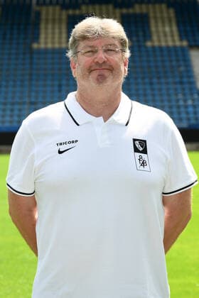 Physiotherapist Jürgen Dolls VfL Bochum 2 BL, portrait appointment 2020 2021 Bochum North Rhine-Westphalia Germany Team2