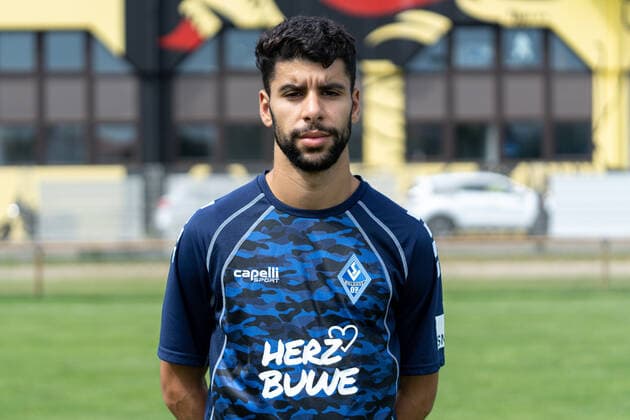 Hamza Saghiri SV Waldhof Mannheim 3 Liga, portrait date 2020 2021 xozx
