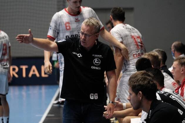 21 08 2020 xkhx Kassel Rothenbach Halle DHB Handball Bundesliga Season 2020 2021 Preparatory game MT Melsungen HSG Wetzlar Gudmundur Gudmundsson Trainer MT Melsungen