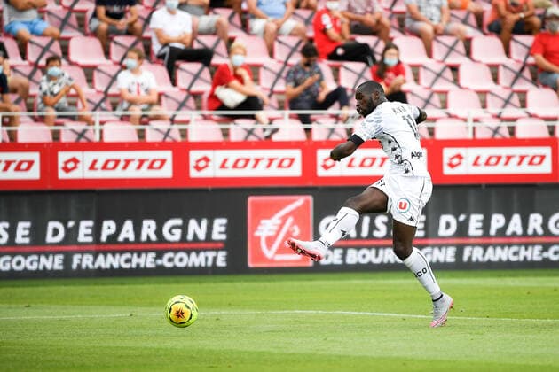 11 WILFRIDE KANGA (SCO) FOOTBALL : Dijon vs Angers - Ligue 1 Uber Eats - 22 08 2020 FEP Panoramic 