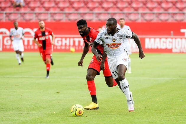 11 WILFRIDE KANGA (SCO) - 25 BRUNO ECUELE MANGA (DIJ) FOOTBALL : Dijon vs Angers - Ligue 1 Uber Eats - 22 08 2020 FEP Panoramic 