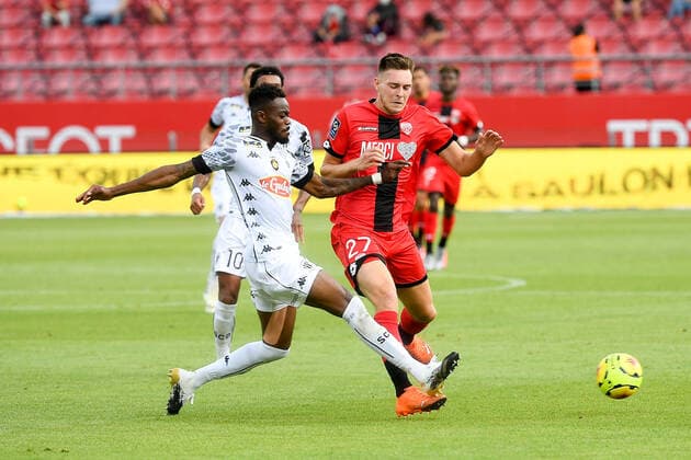 27 AURELIEN SCHEIDLER (DIJ) - 25 ABDOULAYE BAMBA (SCO) FOOTBALL : Dijon vs Angers - Ligue 1 Uber Eats - 22 08 2020 FEP Panoramic 
