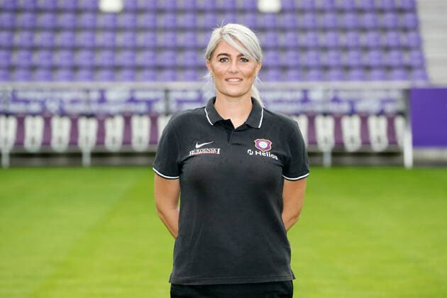 Team presentation Erz Aue Fussball 2 Bundesliga Physiotherapist Nadine Dörfel Doerfel FC Erzgebirge Aue 2 Bundesliga, portrait appointment 2020 2021 , Aue, 22 08 2020, Erzgebirgsstadion, football ,