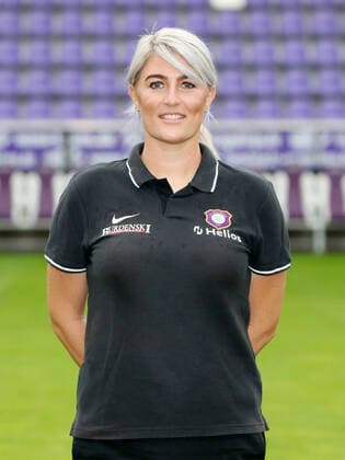 Team presentation Erz Aue Fussball 2 Bundesliga Physiotherapist Nadine Dörfel Doerfel FC Erzgebirge Aue 2 Bundesliga, portrait appointment 2020 2021 , Aue, 22 08 2020, Erzgebirgsstadion, football ,