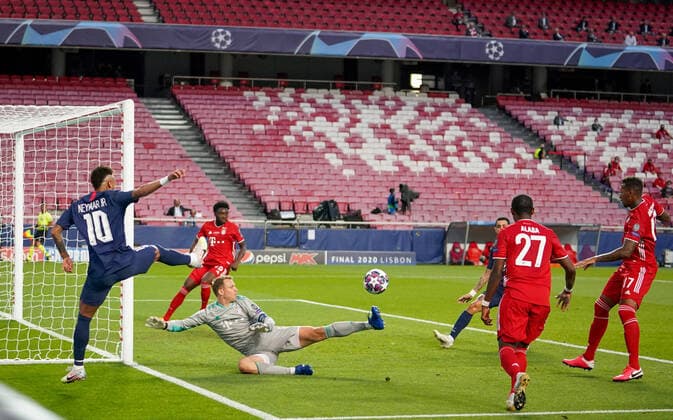 Final Football UEFA Champions League FC BAYERN MUNICH PARIS ST GERMAIN PSG Lisbon, Lisbon, Portugal, 23rd August 2020 Neymar PSG , Goalkeeper Manuel Neuer Muenchen , Alphonso Davies Muenchen , David Alaba Muenchen , Jerome Boateng Muenchen in the final match UEFA Champions League, final tournament FC BAYERN MUENCHEN PARIS ST GERMAIN PSG in season 2019 2020, FCB, photographer Peter Schatz Pool UEFA REGULATIONS PROHIBIT ANY USE OF PHOTOGRAPHS as IMAGE SEQUENCES and or QUASI VIDEO National and international News Agencies OUT Editorial Use ONLY Lisbon Estadio da Luz de Benfica Portugal Poolfoto Peter Schatz Pool ,EDITORIAL USE ONLY