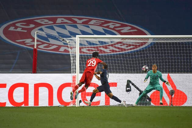Soccer Champions League Final Paris St Germain Bayern Munich Kingsley COMAN l M heads the gate to 0 1, against goalkeeper Keylor NAVAS r PSG and Thilo KEHRER PSG , Soccer Champions League, Final, Paris St Germain PSG FC Bayern Munich M , on 23 08 2020 at the Estadio da Luz in Lisbon Portugal PHOTO Frank Hoermann SVEN SIMON Pool NO use of any use photographs as image sequences and or quasi video Editorial Use ONLY National and International News Agencies OUT Lisbon Estadio da Luz Portugal Poolfoto SVEN SIMON Frank Hoermann Pool ,EDITORIAL USE ONLY
