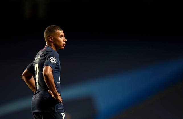 FOOTBALL Paris Saint Germain vs Bayern Munich Final UEFA Champions League 23 08 2020 LISBON, PORTUGAL AUGUST 23 Kylian Mbappe of Paris Saint Germain looks on during the UEFA Champions League Final match between Paris Saint Germain and Bayern Munich at Estadio do Sport Lisboa e Benfica on August 23, 2020 in Lisbon, Portugal Lisbonne Portugal Poolfoto Panoramic POOL UEFA ,EDITORIAL USE ONLY