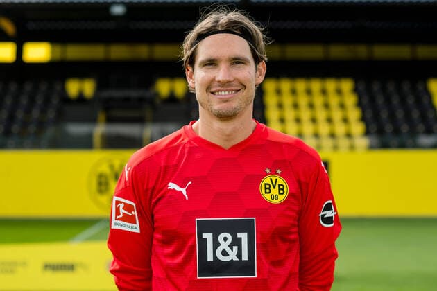 Borussia Dortmund 2020 Goalkeeper Marwin Hitz Borussia Dortmund 1 BL, portrait date 2020 2021 Photo Alexandre Simoes BVB via TEAM2sportphoto Dortmund Nordrhein Westfalen Germany Poolfoto TEAM2sportphoto ,EDITORIAL USE ONLY