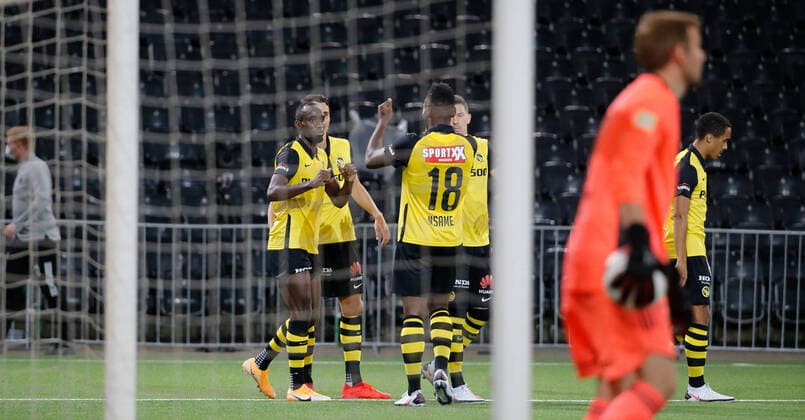 Photo Manuel Geisser 26 08 2020 Bern Wankdorf Stadion Bern Season 2020 2021 Mens Football Champions League 2 Qualification Round BSC Young Boys Bern Kl Klaksvik Goal celebration Nicolas Moumi Ngamaleu Jean Pierre Nsame Young Boys