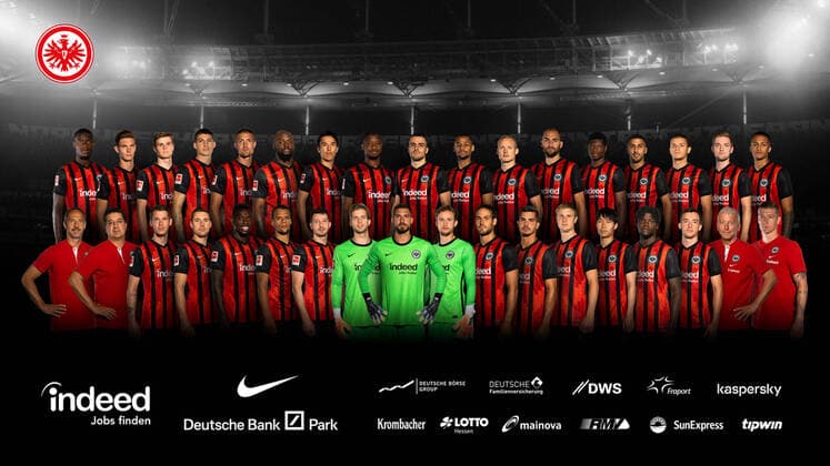 Eintracht Frankfurt 1 BL Porträttermin 2020 2021, team photo 11 08 2020, Eintracht Frankfurt 1 BL Porträttermin 2020 2021, team photo, upper row from left to right Evan Ndicka, Yannick Brugger, Lukas Fahrnberger, Steven Zuber, Stefan Ilsanker, Jetro Willems, Makoto Hasebe, Almamy Toure, Filip Kostic, Djibril Sow, Sebastian Rode, Bas Dost, Ragnar Ache, Aymen Barkok, Dejan Joveljic, Nils Stendera, Tuta Bottom row from left to right Coach Adi Hütter, Co-Coach Christian Peintinger, Eric Durm, Dominik Kohr, Danny da Costa, Timothy Chandler, David Abraham, Felix Wiedwald, Kevin Trapp, Frederik Roennow, Goncalo Paciencia, Andre Silva, Martin Hinteregger, Daichi Kamada, Makanda, Marjan Cavar, Co-Coach Armin Reutershahn, TW Coach Jan Zimmermann Poolfoto Rappl Eintracht Frankfurt ,EDITORIAL USE ONLY