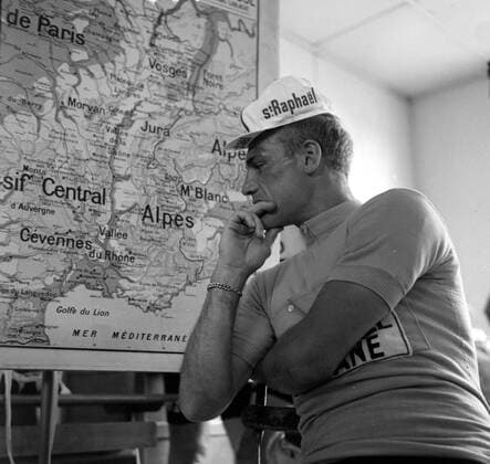 CYCLIST RUDI ALTIG LOOKS AT THE MAP OF FRANCE TOUR DE FRANCE RACE 1 JULY 1964 Copyright Topfoto imago 81515998 CYCLIST imago images 41001523 CYCLIST RUDI ALTIG LOOKS AT THE MAP OF FRANCE TOUR DE FRANCE RACE 1 JULY 1964 Copyright Topfoto imago 81515998 CYCLIST RUDI ALTIG LOOKS AT THE MAP OF FRANCE TOUR DE FRANCE RACE 1 JULY 1964, Copyright: Topfoto  UnitedArchivesIPU480011  UnitedArchives81515998  UnitedArchives0041001523