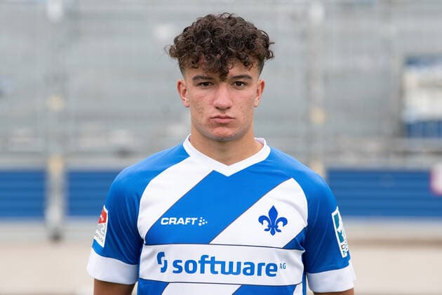 27 08 2020, xfux, Football 2 Bundesliga, SV Darmstadt 98, 2 BL, portrait appointment 2020 2021, photo appointment, emonline, emspor, deloka, v l Henry Jon Crosthwaite SV Darmstadt 98 2 BL portrait appointment 2020 2021 Darmstadt