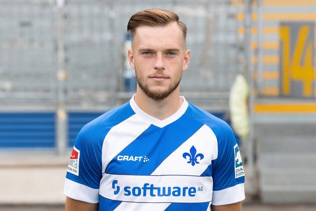 27 08 2020, xfux, Football 2 Bundesliga, SV Darmstadt 98, 2 BL, portrait appointment 2020 2021, photo appointment, emonline, emspor, deloka, v l Adrian Stanilewicz SV Darmstadt 98 2 BL portrait appointment 2020 2021 Darmstadt