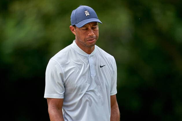 OLYMPIA FIELDS, IL - AUGUST 28: Tiger Woods of the United States look on as he approaches his second shot on the first hole during the second round of the BMW Championship on the North Course at Olympia Fields Country Club on August 28, 2020 in Olympia Fields, Illinois. (Photo by Robin Alam Icon Sportswire) GOLF: AUG 28 PGA, Golf Herren - BMW Championship Icon164200228022