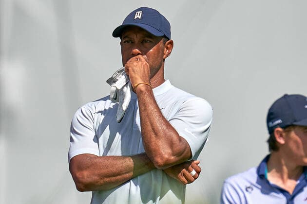 OLYMPIA FIELDS, ILLINOIS - AUGUST 28: Tiger Woods of the United States waits to play his shot from the sixth tee during the second round of the BMW Championship on the North Course at Olympia Fields Country Club on August 28, 2020 in Olympia Fields, Illinois. (Photo by Robin Alam Icon Sportswire) GOLF: AUG 28 PGA, Golf Herren - BMW Championship Icon164200228079