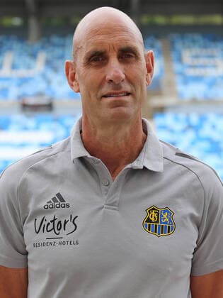 28 08 2020, xklex, Football 3 League, 1 FC Saarbruecken Photo session 2020 21 PortraÌˆttermin 2020 2021, emspor, v l Goalkeeper Coach Heinz Boehmann 1 FC Saarbruecken Saarbruecken