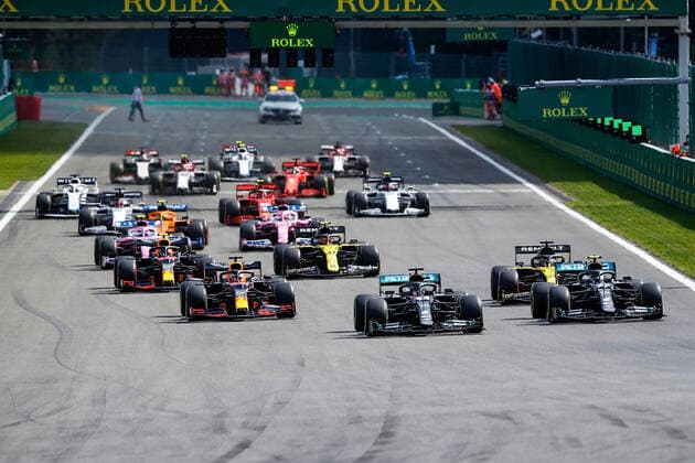 FORMULA 1 ROLEX BELGIAN GRAND PRIX 2020 30 08 2020, Circuit de Spa Francorchamps, Spa Franchorchamps, FORMULA 1 ROLEX BELGIAN GRAND PRIX 2020 , in the picture race start Lewis Hamilton GB 44 , Mercedes AMG Petronas F1 Team, Valtteri Bottas FIN 77 , Mercedes AMG Petronas F1 Team, Max Verstappen NEL 33 , Aston Martin Red Bull Racing, Daniel Ricciardo AUS 3 , Renault DP World F1 Team, Esteban Ocon FRA 31 , Renault DP World F1 Team nordphotoxBratic nph00250