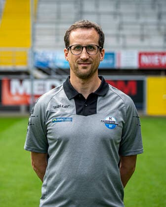 Physiotherapist Jörg Liebeck SC Paderborn 07 2 BL, portrait appointment 2020 2021 Copyright: xKirchner-Mediax