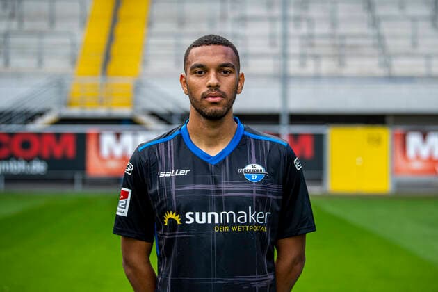 Jesse Tugbenyo SC Paderborn 07 2 BL, portrait date 2020 2021 Copyright: xKirchner-Mediax
