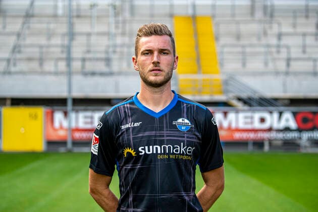 Dennis Srbeny SC Paderborn 07 2 BL, portrait date 2020 2021 Copyright: xKirchner-Mediax