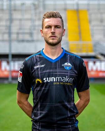 Dennis Srbeny SC Paderborn 07 2 BL, portrait date 2020 2021 Copyright: xKirchner-Mediax