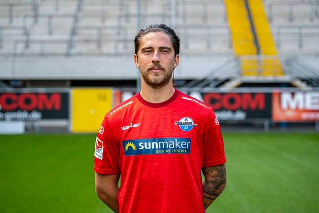 Jannik Huth SC Paderborn 07 2 BL, portrait date 2020 2021 Copyright: xKirchner-Mediax