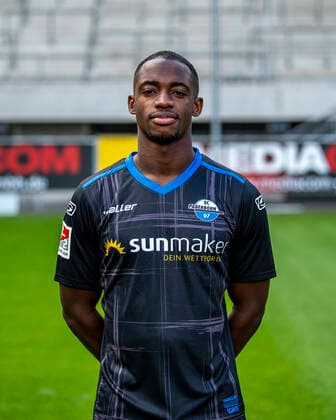 Christopher Antwi Adjei SC Paderborn 07 2 BL, portrait date 2020 2021 Copyright: xKirchner-Mediax