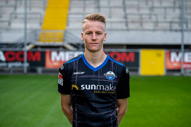 Chris Führich SC Paderborn 07 2 BL, portrait date 2020 2021 Copyright: xKirchner-Mediax