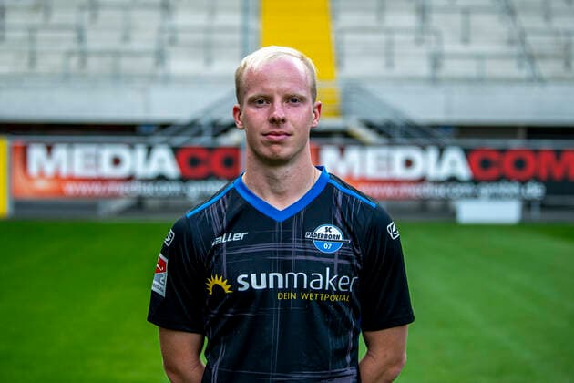 Dennis Jastrzembski SC Paderborn 07 2 BL, portrait date 2020 2021 Copyright: xKirchner-Mediax