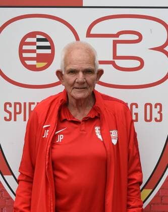 30 08 2020 Neu Ienburg, Sportpark Spvgg 03 Neu Isenburg Photo session portrait season 2020 2021 Zeugwart Jürgen Preller