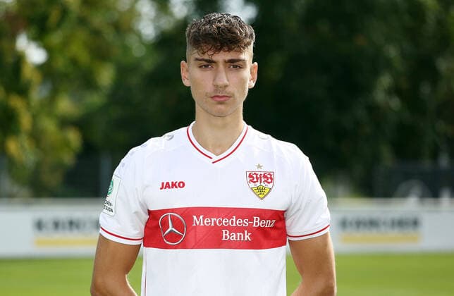 27 08 20 U19 VfB Stuttgart Photo shoot Season 2020 2011 Germany, Stuttgart, 27 08 2020, Football, A Juniors Bundesliga South Southwest, Season 2020 2021, U19 VfB Stuttgart Photo shoot Rigon Spahiu