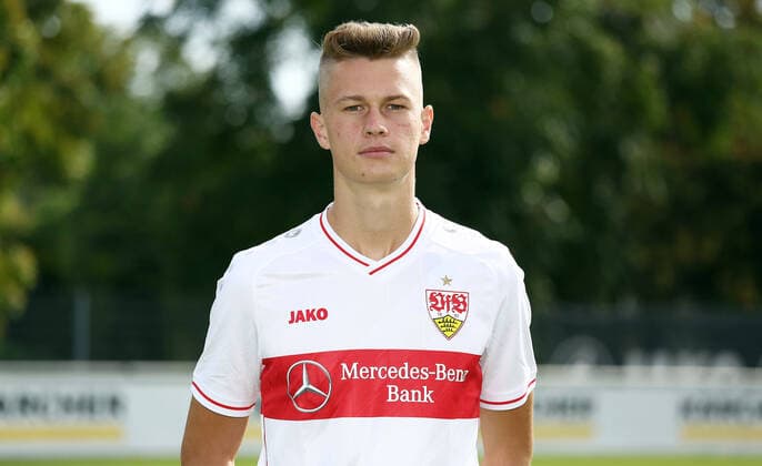 27 08 20 U19 VfB Stuttgart Photo shoot Season 2020 2011 Germany, Stuttgart, 27 08 2020, Football, A Juniors Bundesliga South Southwest, Season 2020 2021, U19 VfB Stuttgart Photo shoot Luca Benz