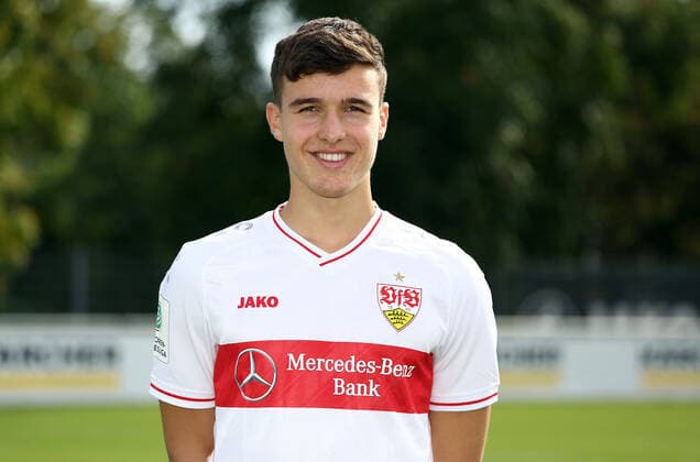 27 08 20 U19 VfB Stuttgart Photo shoot Season 2020 2011 Germany, Stuttgart, 27 08 2020, Football, A Juniors Bundesliga South Southwest, Season 2020 2021, U19 VfB Stuttgart Photo shoot Leonhard Münst