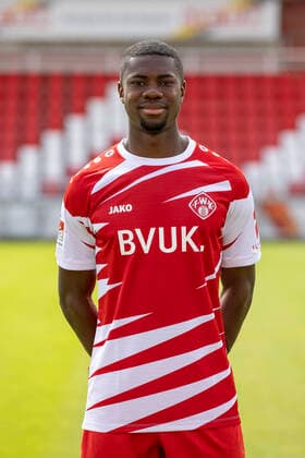 Leroy Kwadwo, FC Würzburger Kickers, 2 Bundesliga, portrait date 2020 2021, Copyright: HMBxMedia xHeikoxBecker