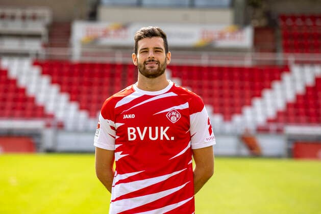 Luca Pfeiffer, FC Würzburger Kickers, 2 Bundesliga, portrait date 2020 2021, Copyright: HMBxMedia xHeikoxBecker