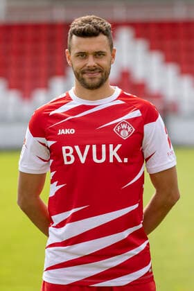 Robert Herrmann, FC Würzburger Kickers, 2 Bundesliga, portrait date 2020 2021, Copyright: HMBxMedia xHeikoxBecker