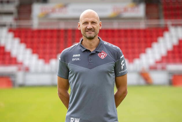 Robert Wulnikowski Goalkeeper Coach , FC Würzburger Kickers, 2 Bundesliga, portrait date 2020 2021, Copyright: HMBxMedia xHeikoxBecker