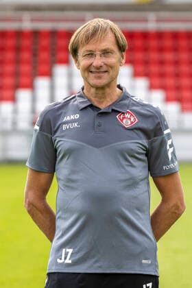 Dr Josef Zimmermann Team doctor, FC Würzburger Kickers, 2 Bundesliga, portrait date 2020 2021, Copyright: HMBxMedia xHeikoxBecker