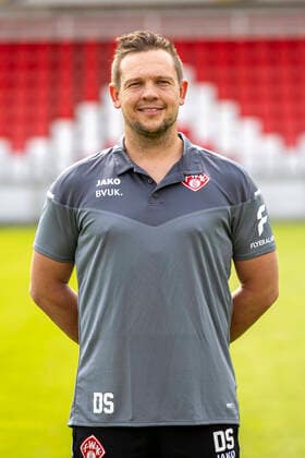 Dominik Schuler Physiotherapist, FC Würzburger Kickers, 2 Bundesliga, portrait date 2020 2021, Copyright: HMBxMedia xHeikoxBecker